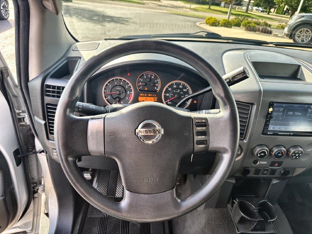 Used 2008 Nissan Titan XE AWD/4WD image 11