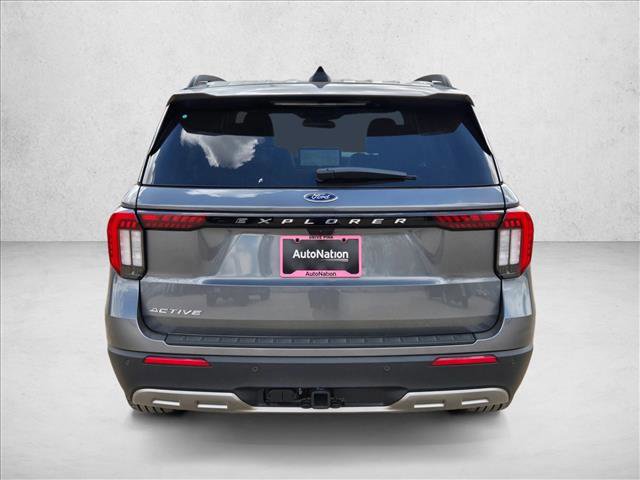 New 2026 Ford Explorer Active w/ Active Comfort Package image 8