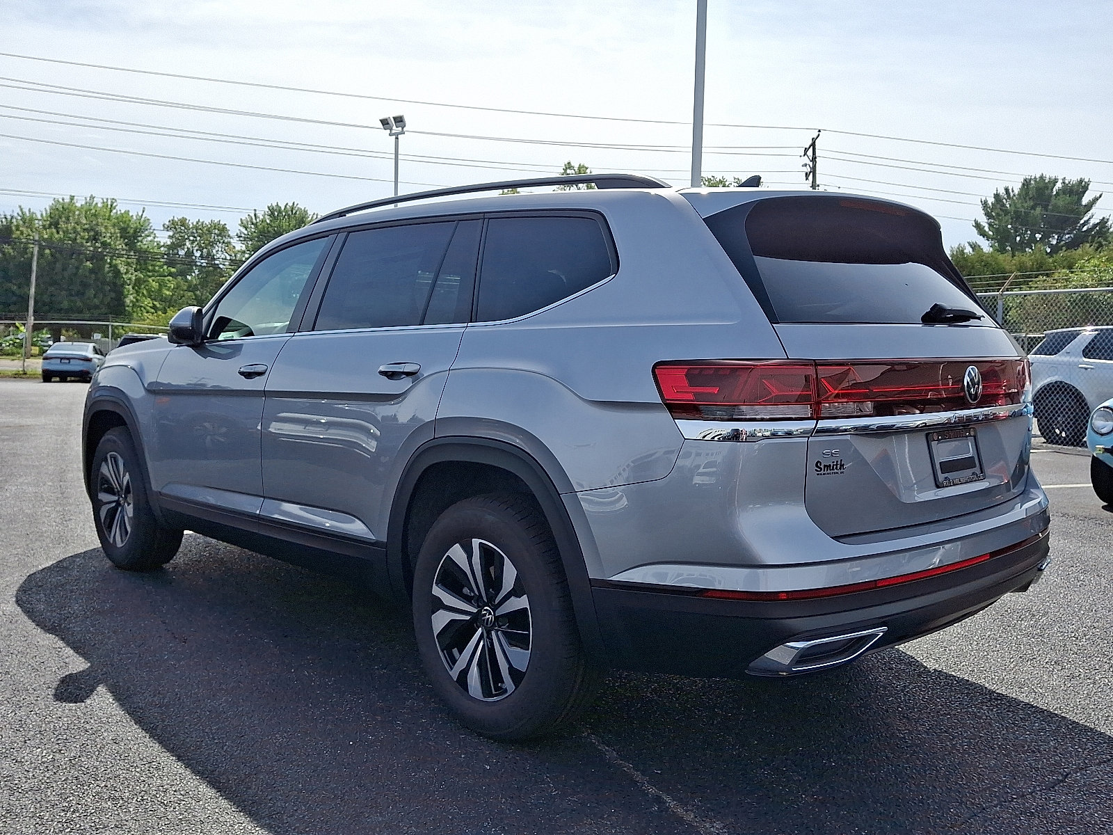 New 2026 Volkswagen Atlas SE image 3