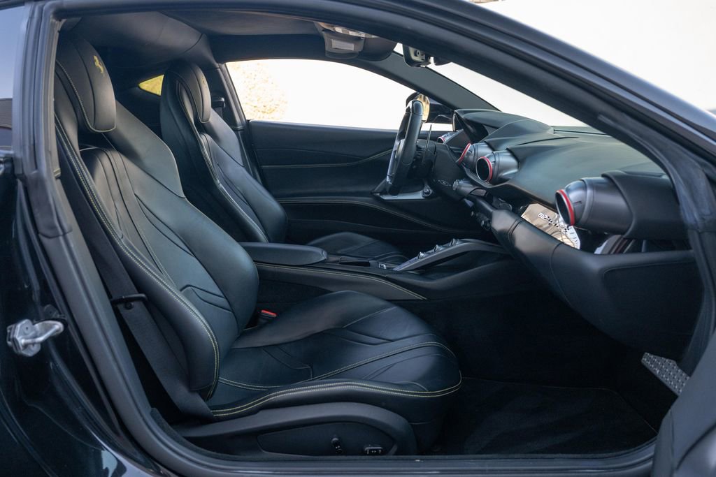 Used 2020 Ferrari 812 Superfast image 55
