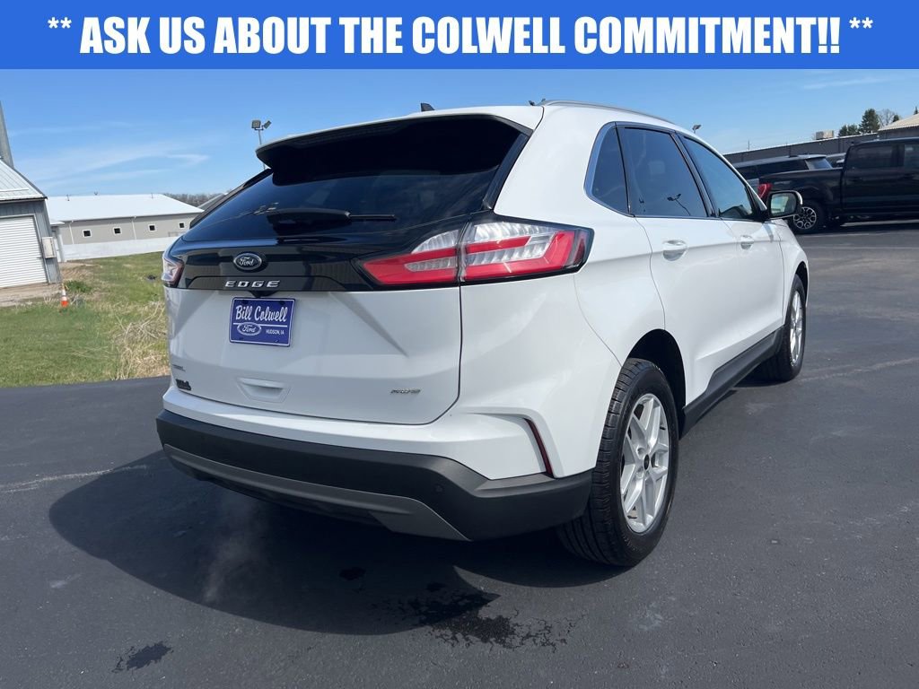 Used 2024 Ford Edge SEL w/ Convenience Package image 4