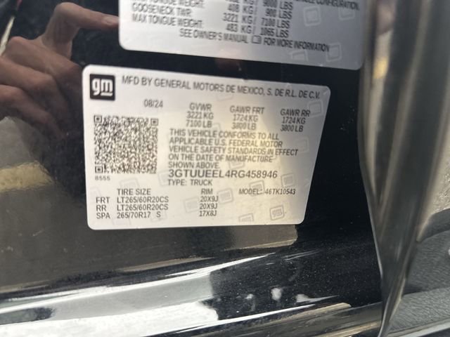 Used 2024 GMC Sierra 1500 AT4 w/ Technology Package image 35