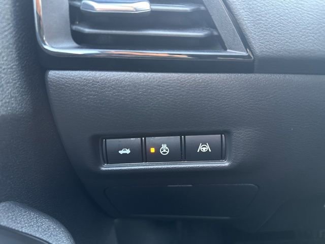 Certified 2026 Nissan Sentra SR w/ SR Premium Package FWD image 11