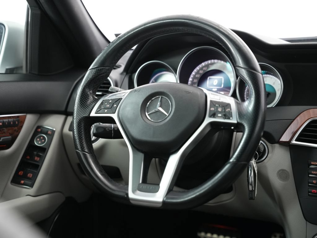 Used 2012 Mercedes-Benz C 300 4MATIC Sedan w/ Premium 1 Pkg image 11