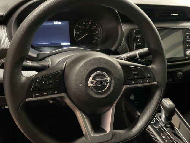 Used 2021 Nissan Kicks SV FWD image 16