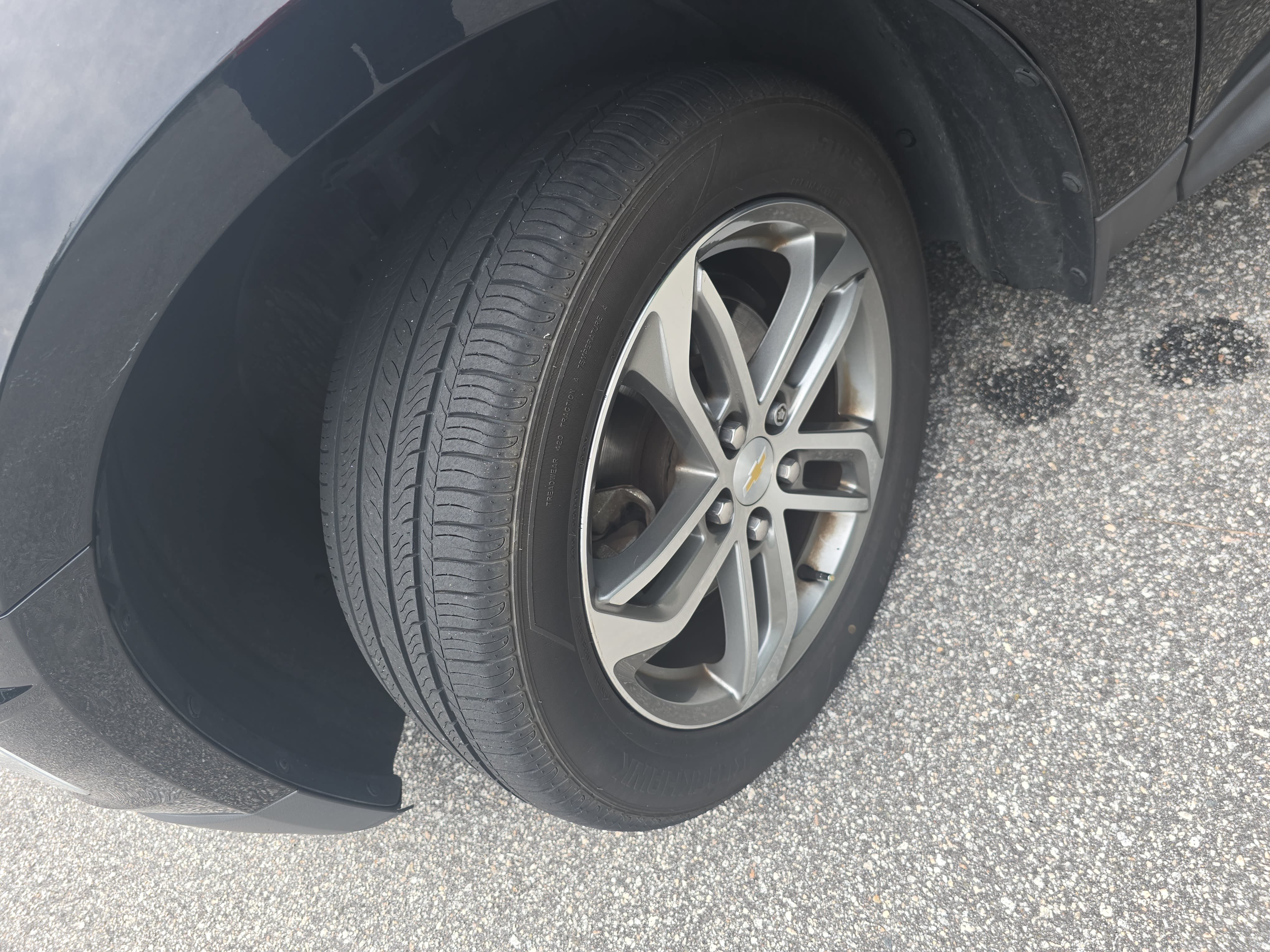 Used 2017 Chevrolet Equinox Premier w/ Enhanced Convenience Package FWD image 33