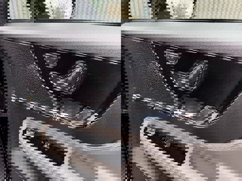 New 2026 Lincoln Corsair Premiere image 25