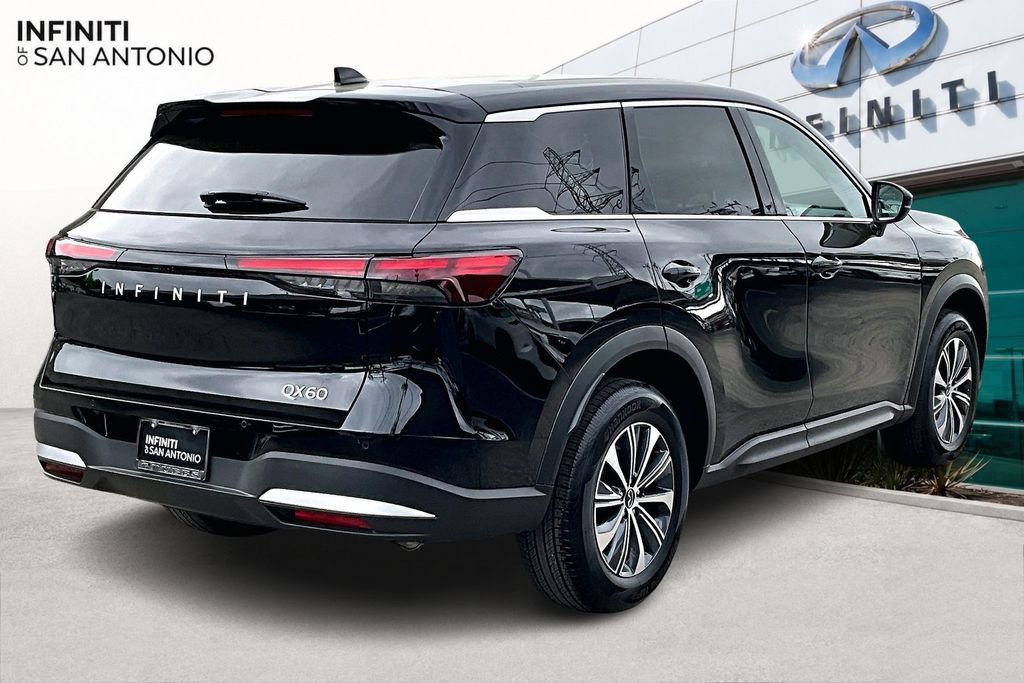 Certified 2026 INFINITI QX60 Pure FWD image 2
