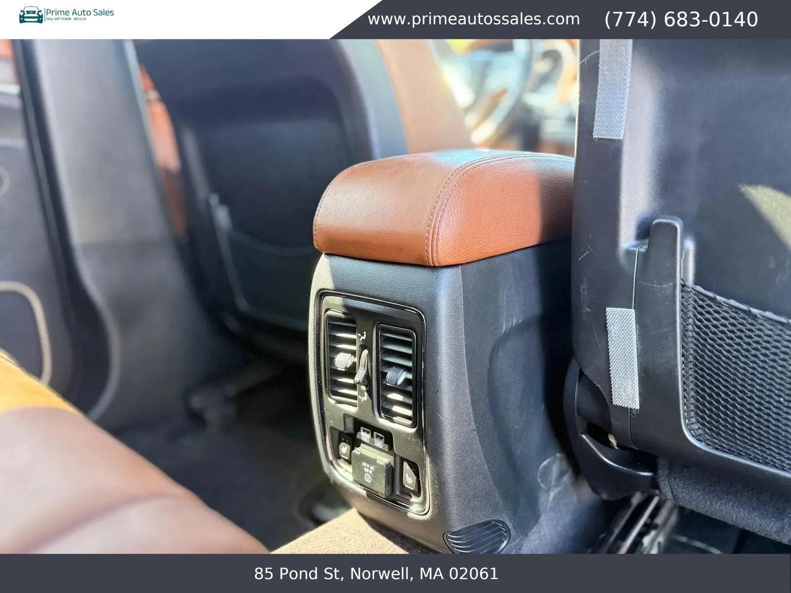 Used 2017 Jeep Grand Cherokee Summit AWD/4WD image 29