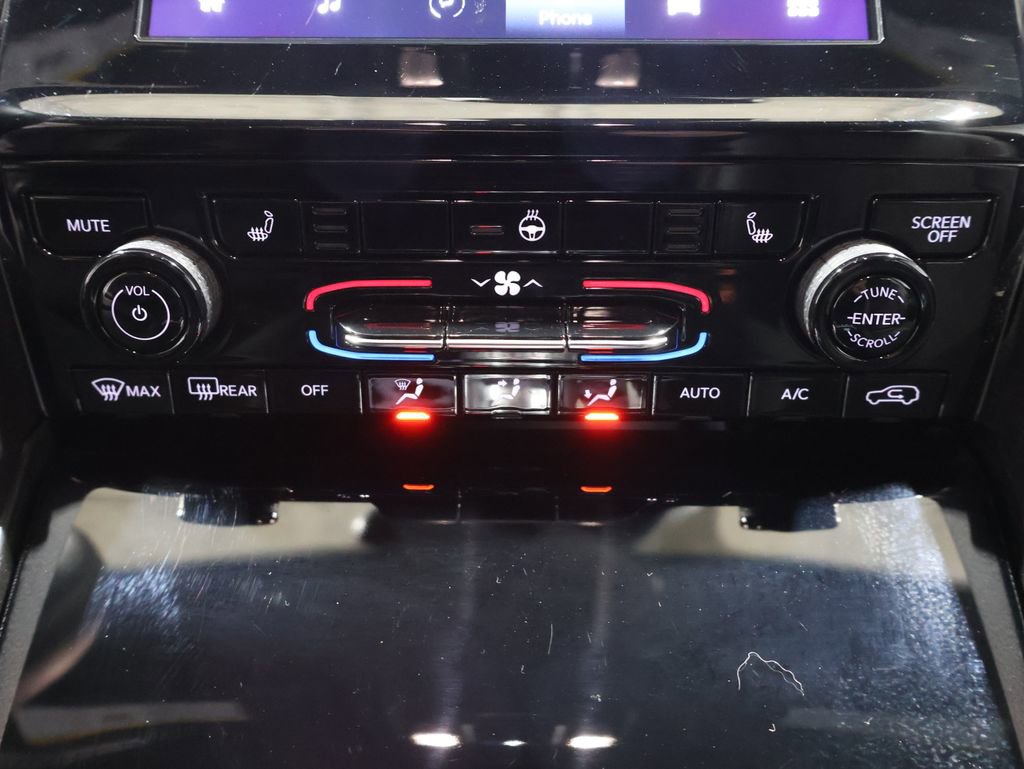 Used 2024 Jeep Grand Cherokee L Altitude image 34