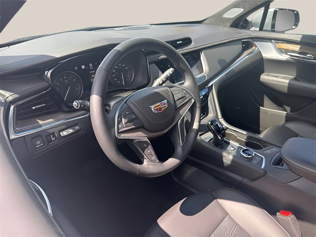 Certified 2024 Cadillac XT5 Premium Luxury w/ Platinum Package image 22