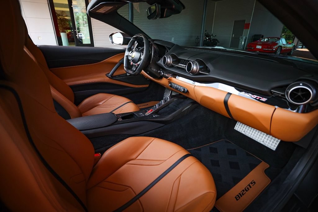 Certified 2022 Ferrari 812 GTS RWD image 51