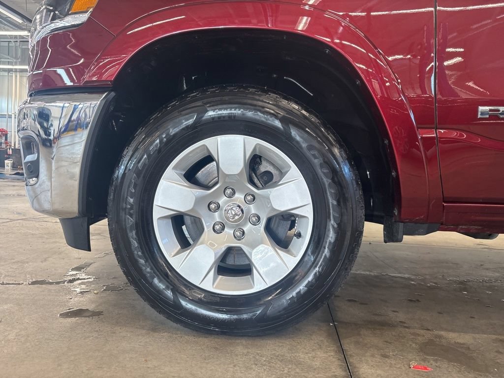 Used 2025 RAM 1500 Big Horn AWD/4WD image 26