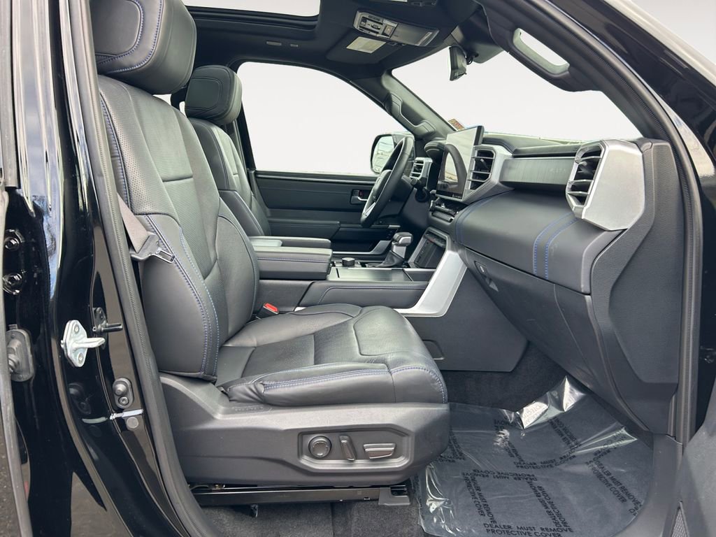 Used 2023 Toyota Tundra Platinum image 10