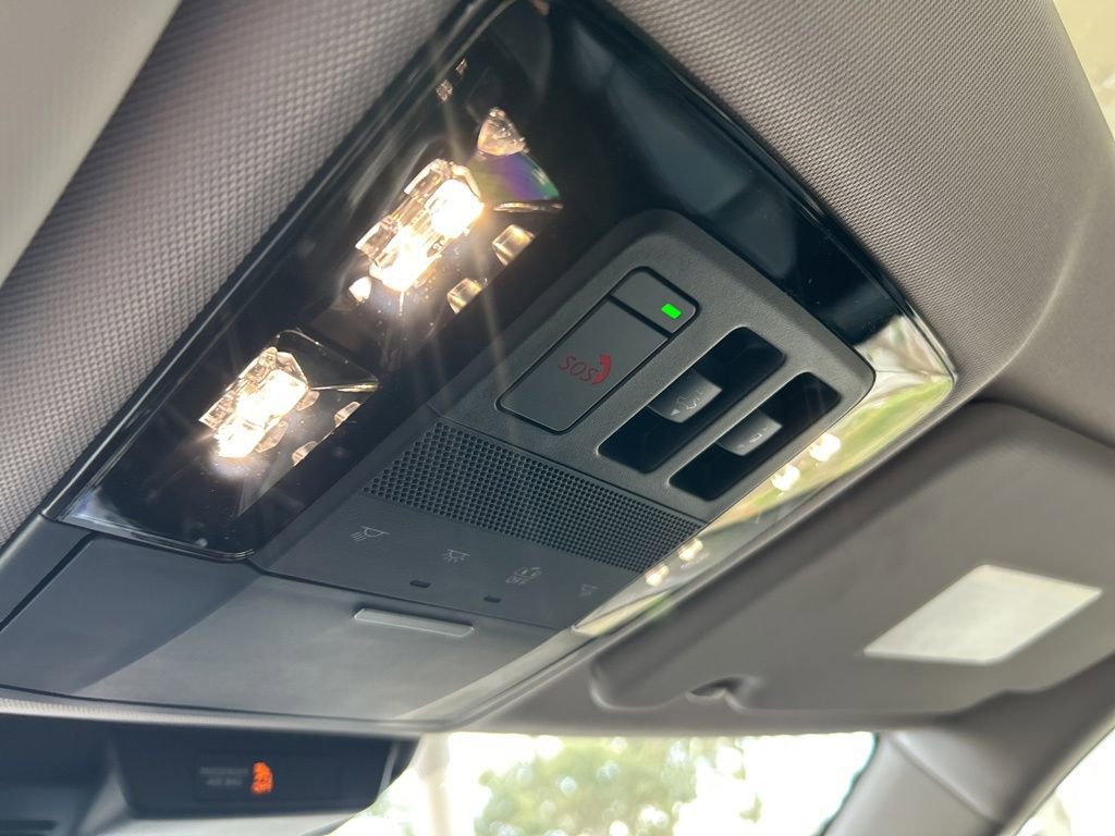 New 2026 Mitsubishi Outlander AWD image 47