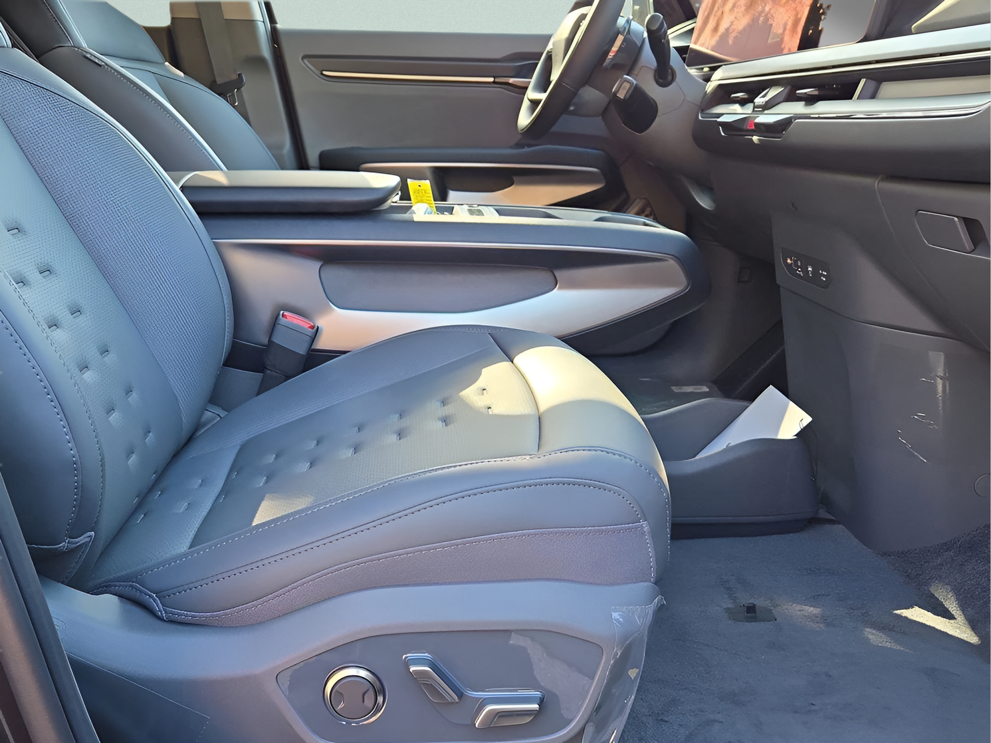 New 2026 Kia EV9 Wind AWD/4WD image 7