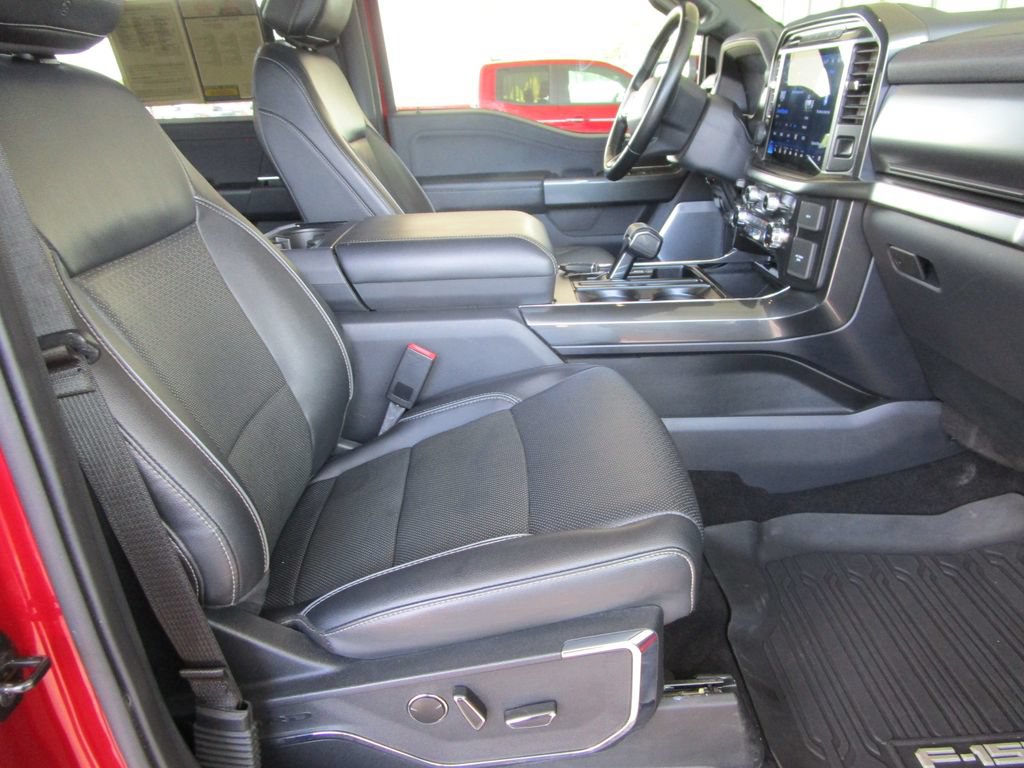 Used 2022 Ford F150 Lariat w/ Equipment Group 502A High AWD/4WD image 30