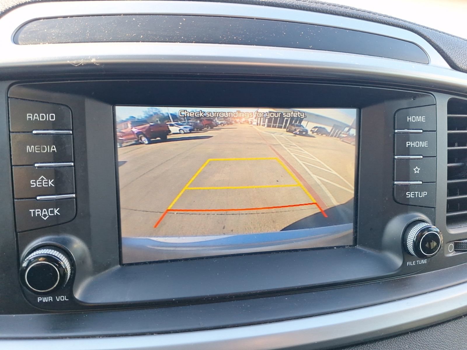 Used 2020 Kia Sorento L image 26