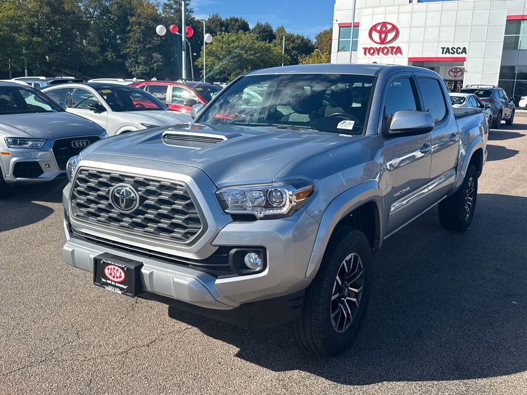 Used 2022 Toyota Tacoma TRD Sport image 3