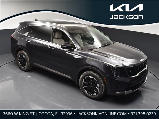 Certified 2025 Kia Sorento S w/ Panoramic Sunroof Package