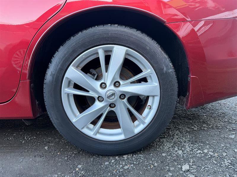 Used 2015 Nissan Altima 2.5 SV FWD image 10