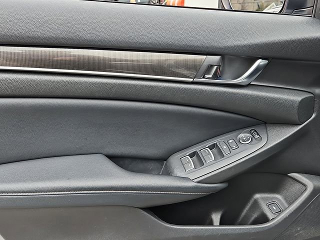 Certified 2018 Honda Accord Sport image 13