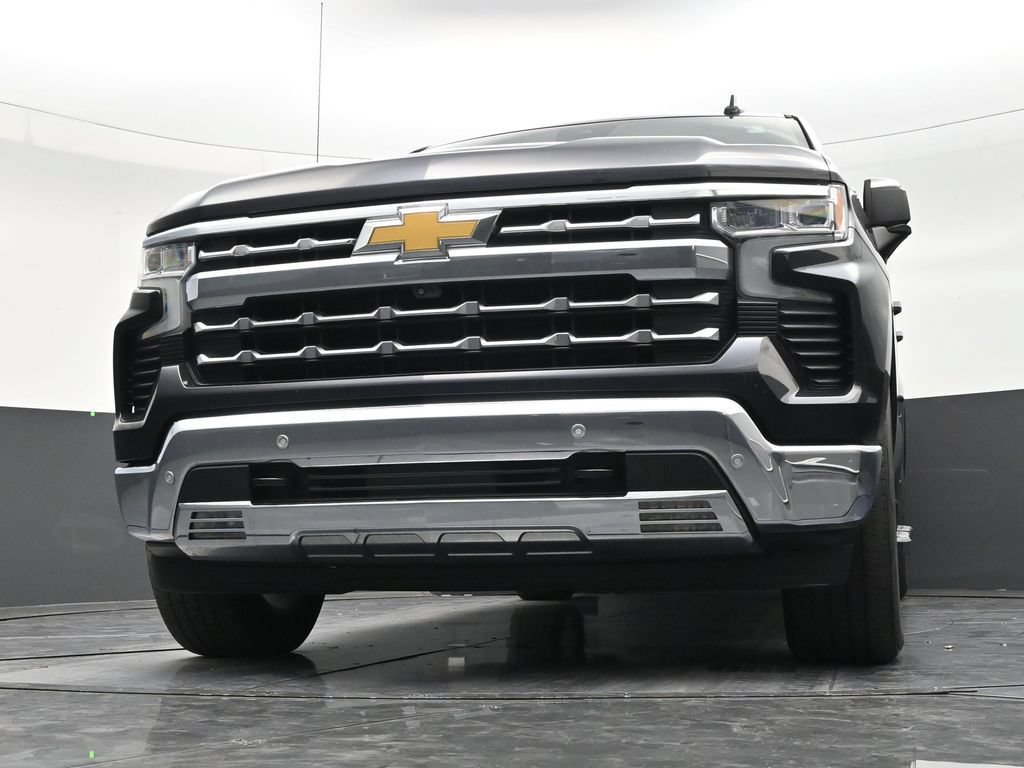 Used 2024 Chevrolet Silverado 1500 LTZ RWD image 26