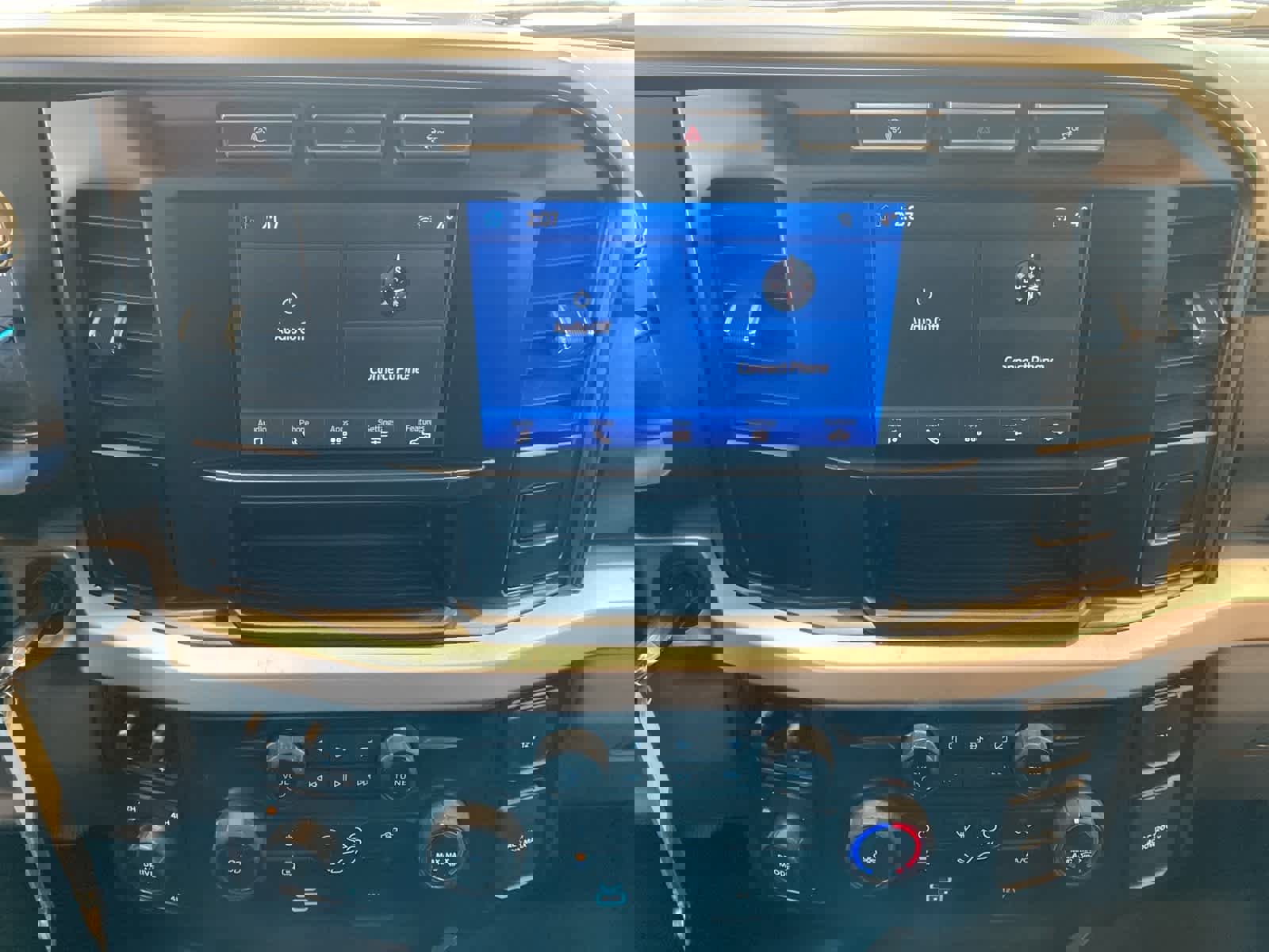 Certified 2024 Ford F350 XLT image 12