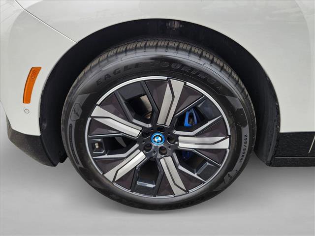 Certified 2025 BMW iX xDrive50 w/ Sport Package image 21