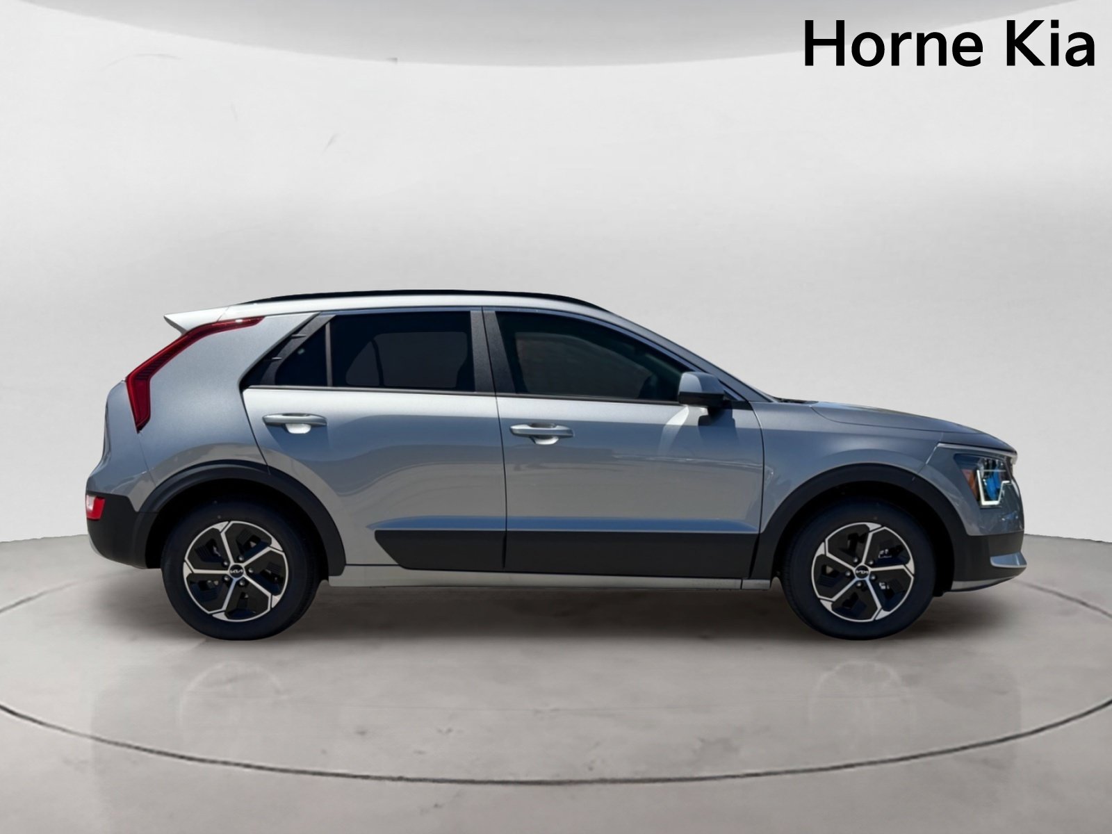 New 2026 Kia Niro LX FWD image 3