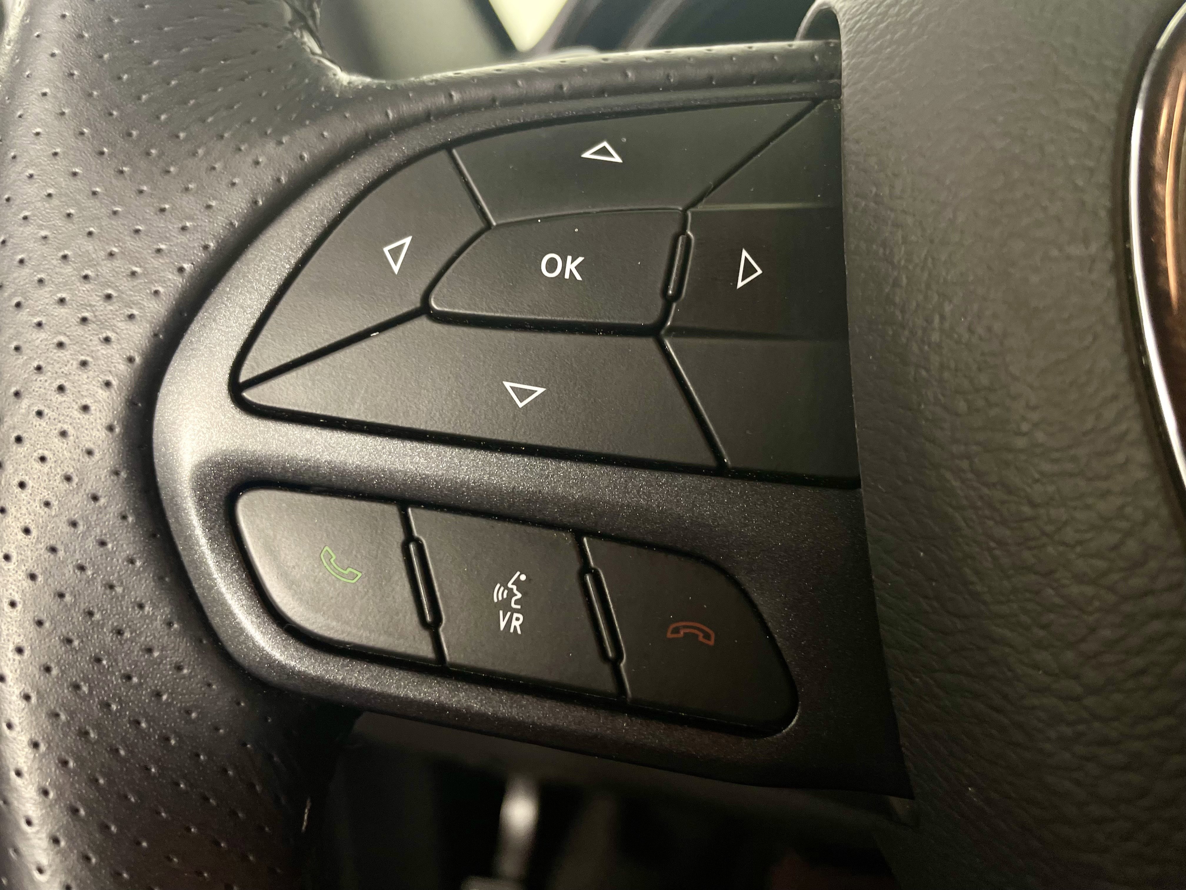 Certified 2025 Dodge Durango R/T image 18