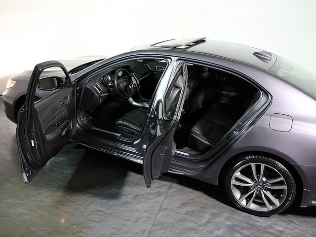 Certified 2019 Acura TLX V6 w/ Technology Package FWD image 5