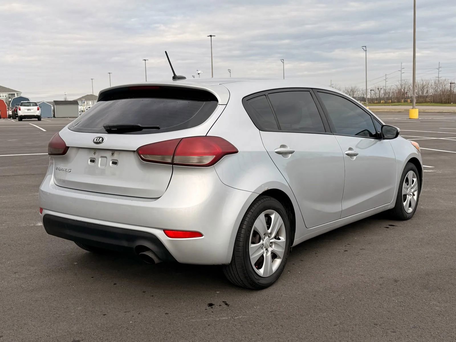 Used 2016 Kia Forte LX FWD image 5