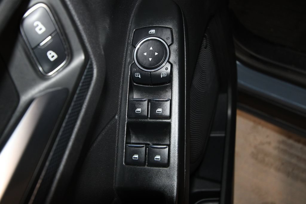 Used 2025 Ford Escape ST-Line Select w/ Tech Pack #1 AWD/4WD image 6