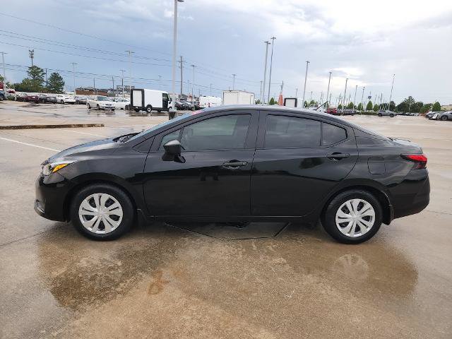 Certified 2025 Nissan Versa S w/ Trunk Package FWD image 8