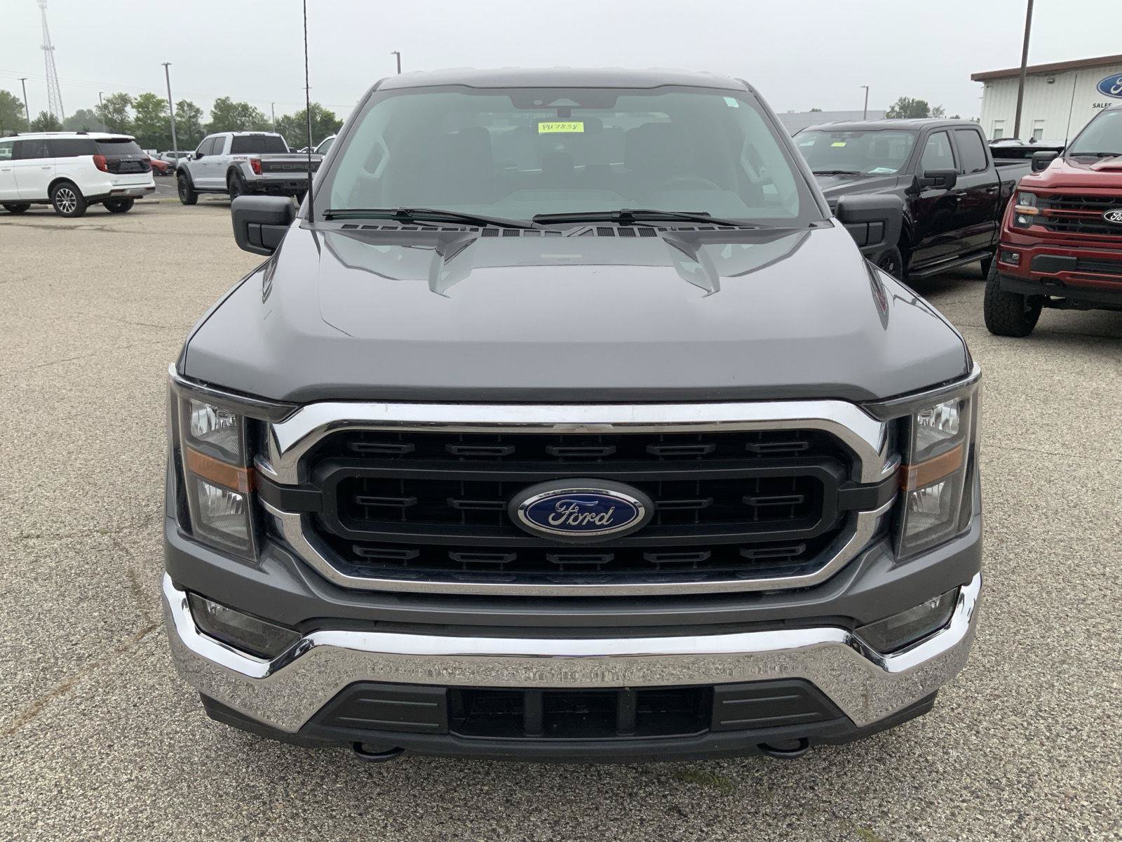 Used 2023 Ford F150 XLT AWD/4WD image 3
