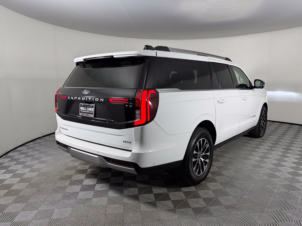 Used 2025 Ford Expedition Max Platinum AWD/4WD image 6