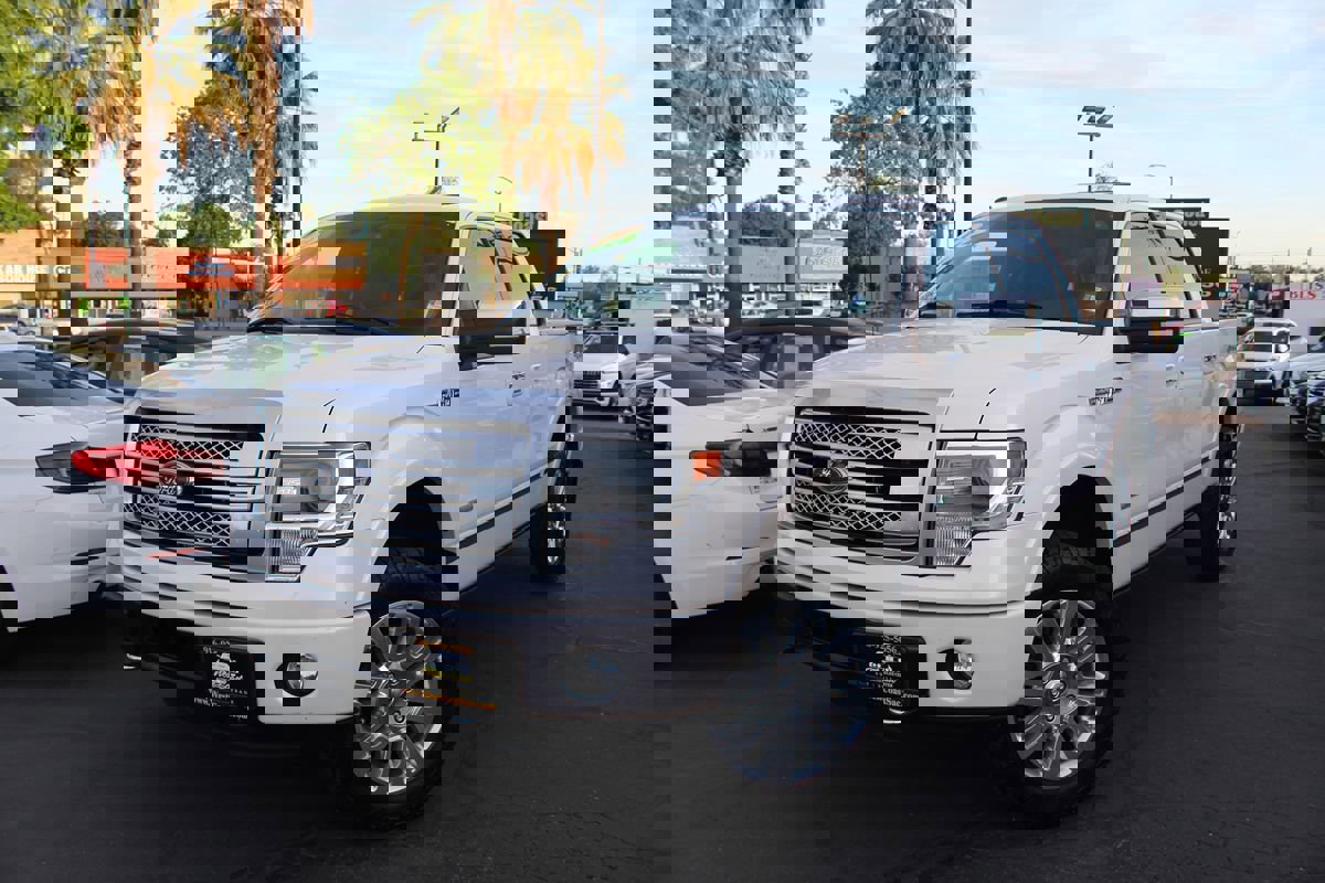 Used 2014 Ford F150 Platinum image 40
