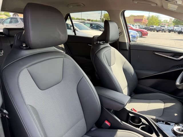 Used 2023 Kia Niro EX FWD image 15