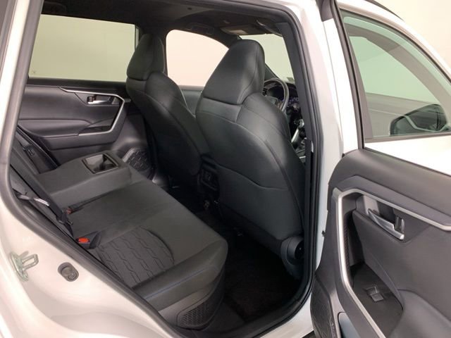 Used 2024 Toyota RAV4 SE AWD/4WD image 35