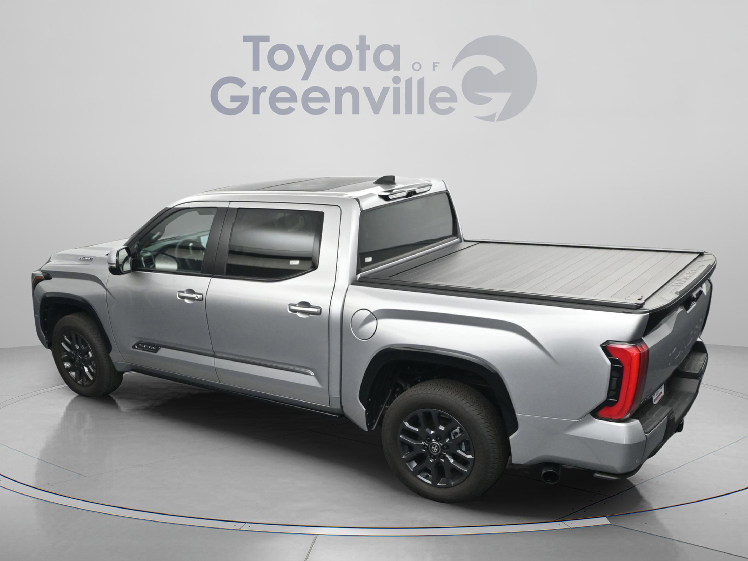 Used 2025 Toyota Tundra Platinum image 9