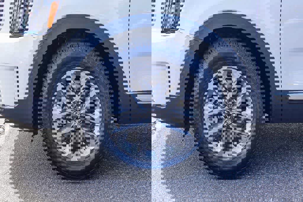 Certified 2023 Kia Telluride LX image 10