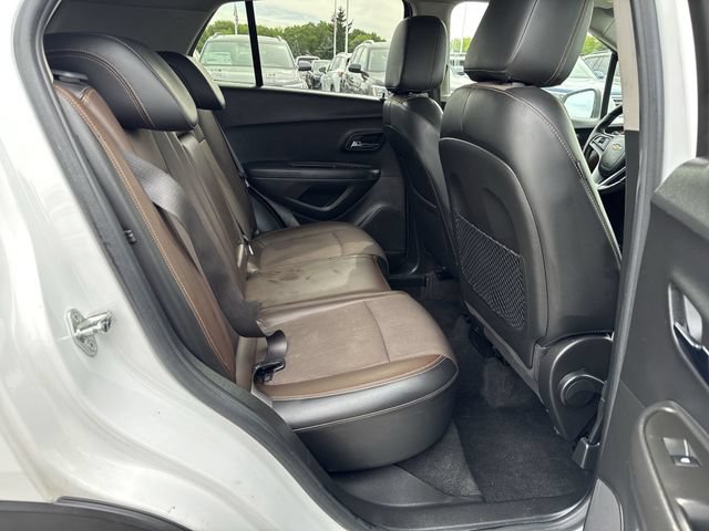 Used 2016 Chevrolet Trax LT w/ LT Convenience Package FWD image 25