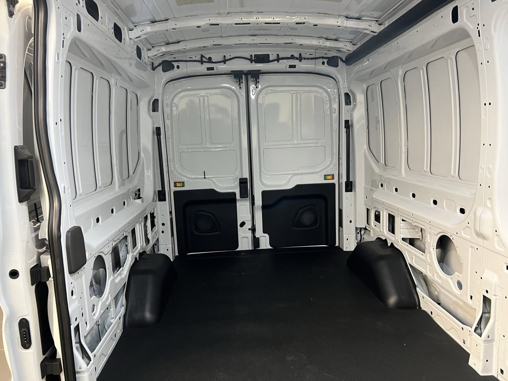 New 2026 Ford Transit 350 148 Medium Roof image 25
