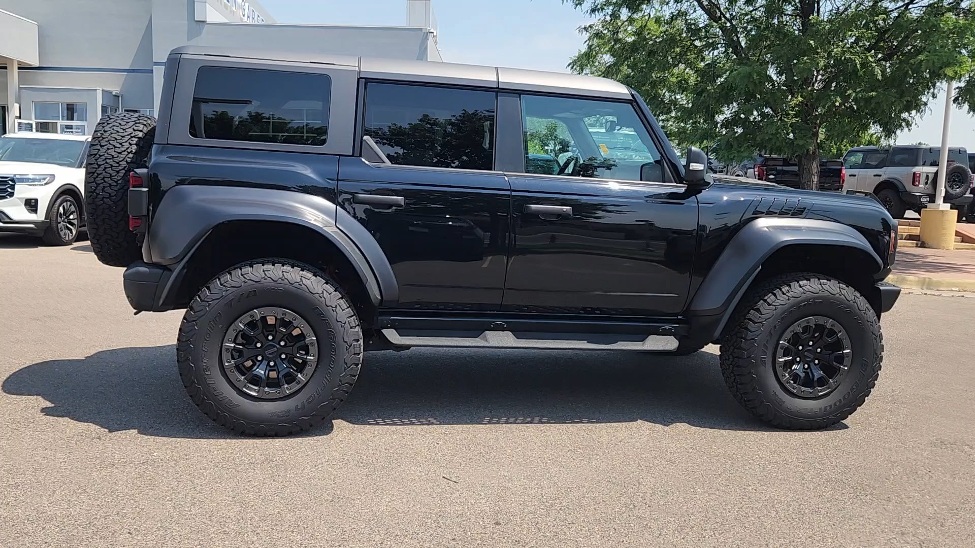 Used 2023 Ford Bronco Raptor AWD/4WD image 12