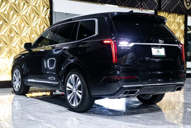Used 2024 Cadillac XT6 Premium Luxury w/ Technology Package FWD image 5
