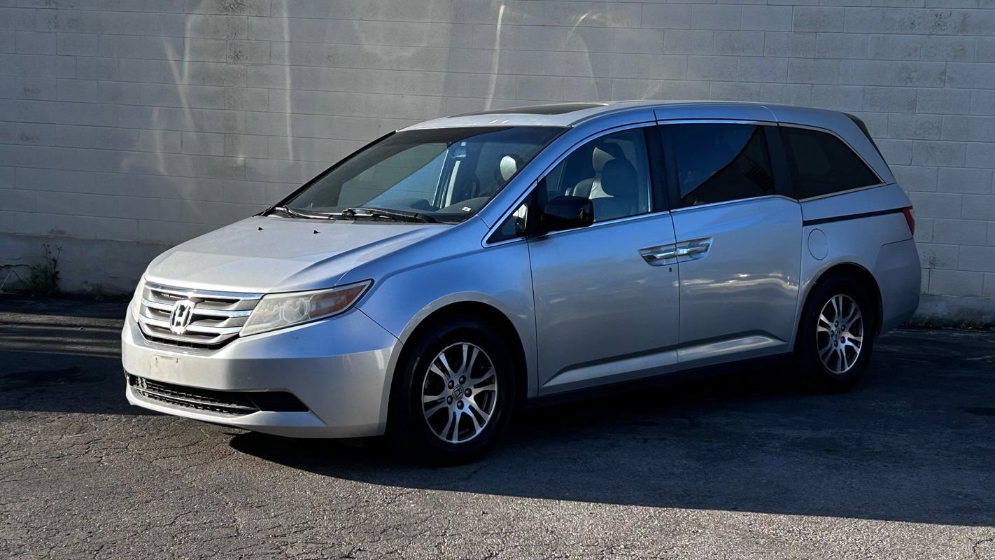 Used 2011 Honda Odyssey EX-L image 1