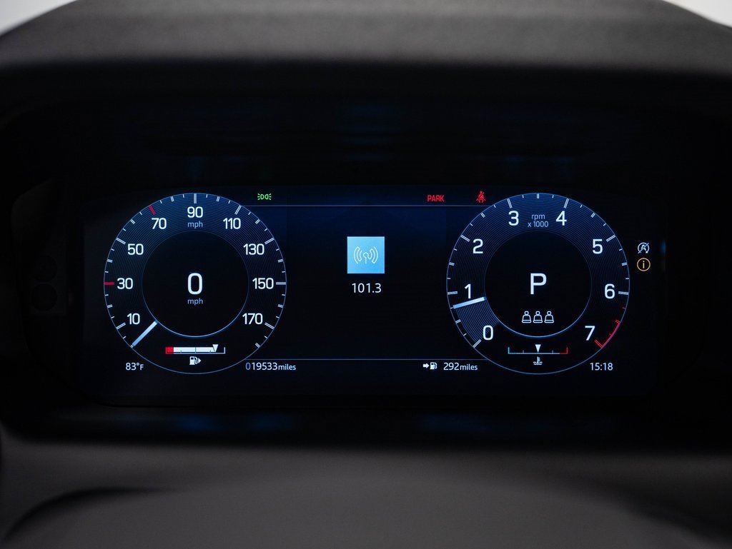 Used 2022 Land Rover Discovery Sport SE image 26