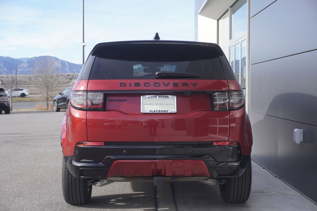 Used 2025 Land Rover Discovery Sport Dynamic SE image 6