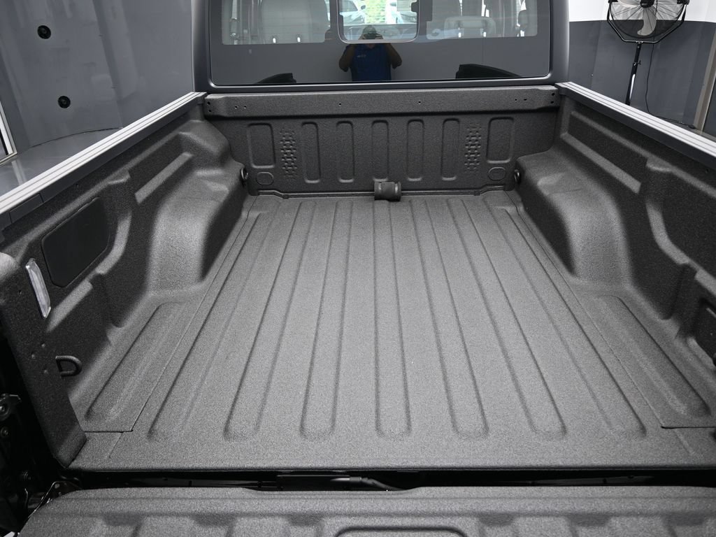 New 2026 Jeep Gladiator Sport AWD/4WD image 34